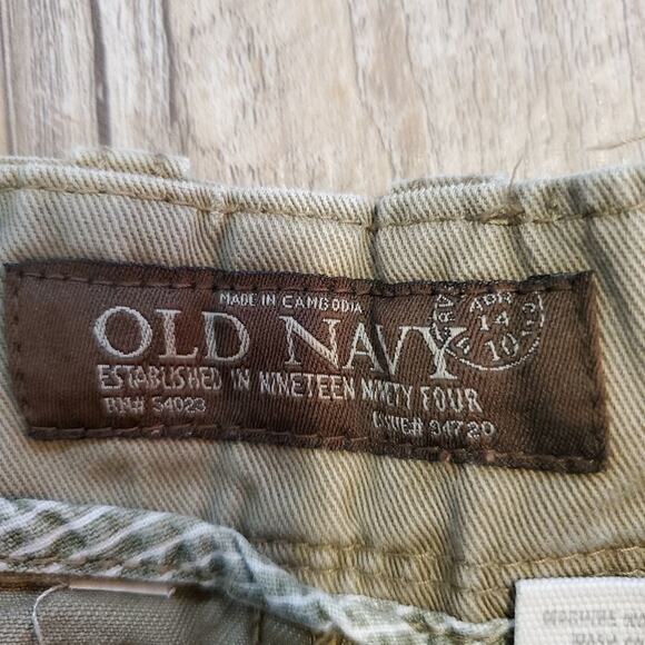 𝅺Old navy size 34 men's golf style shorts - Picture 7 of 9